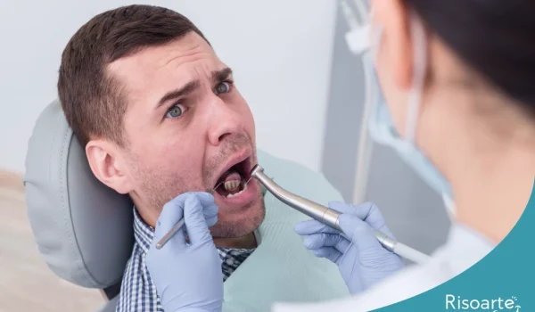 Paciente em consulta odontológica com medo de dentista em clínica na Mooca